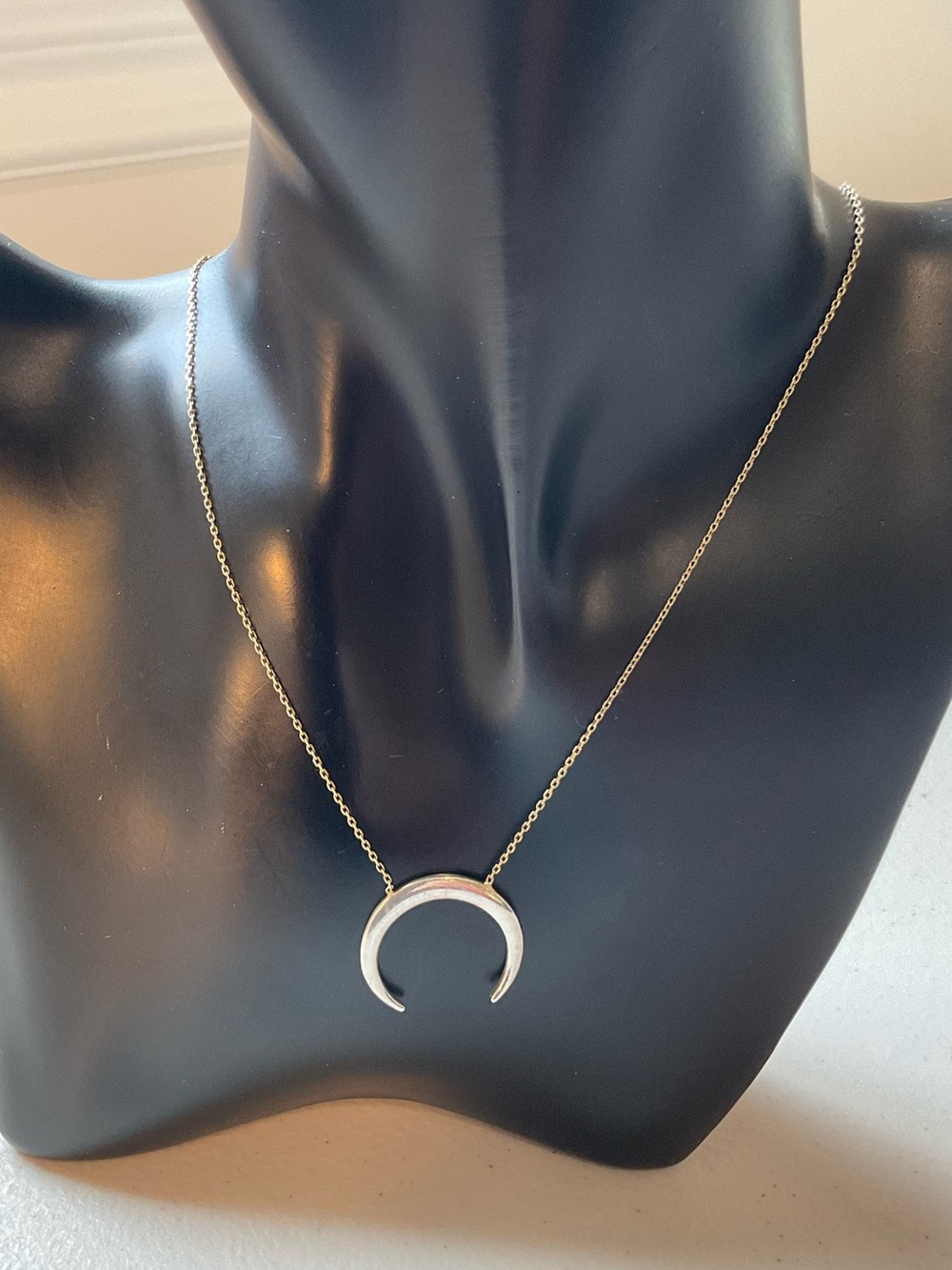 925 Sterling SilverCrescent Horn Pendant Necklace.